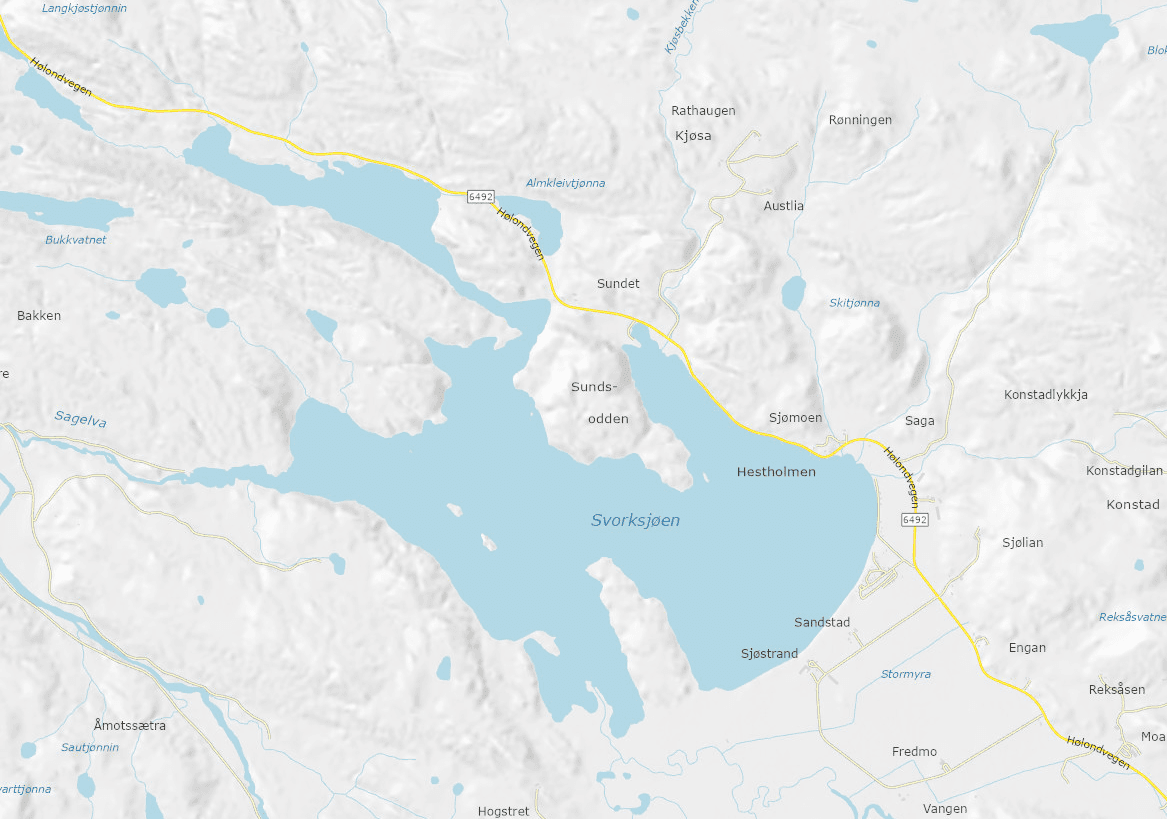 MELHUS: Frontkollisjon ved Sundet – tre til legevakt