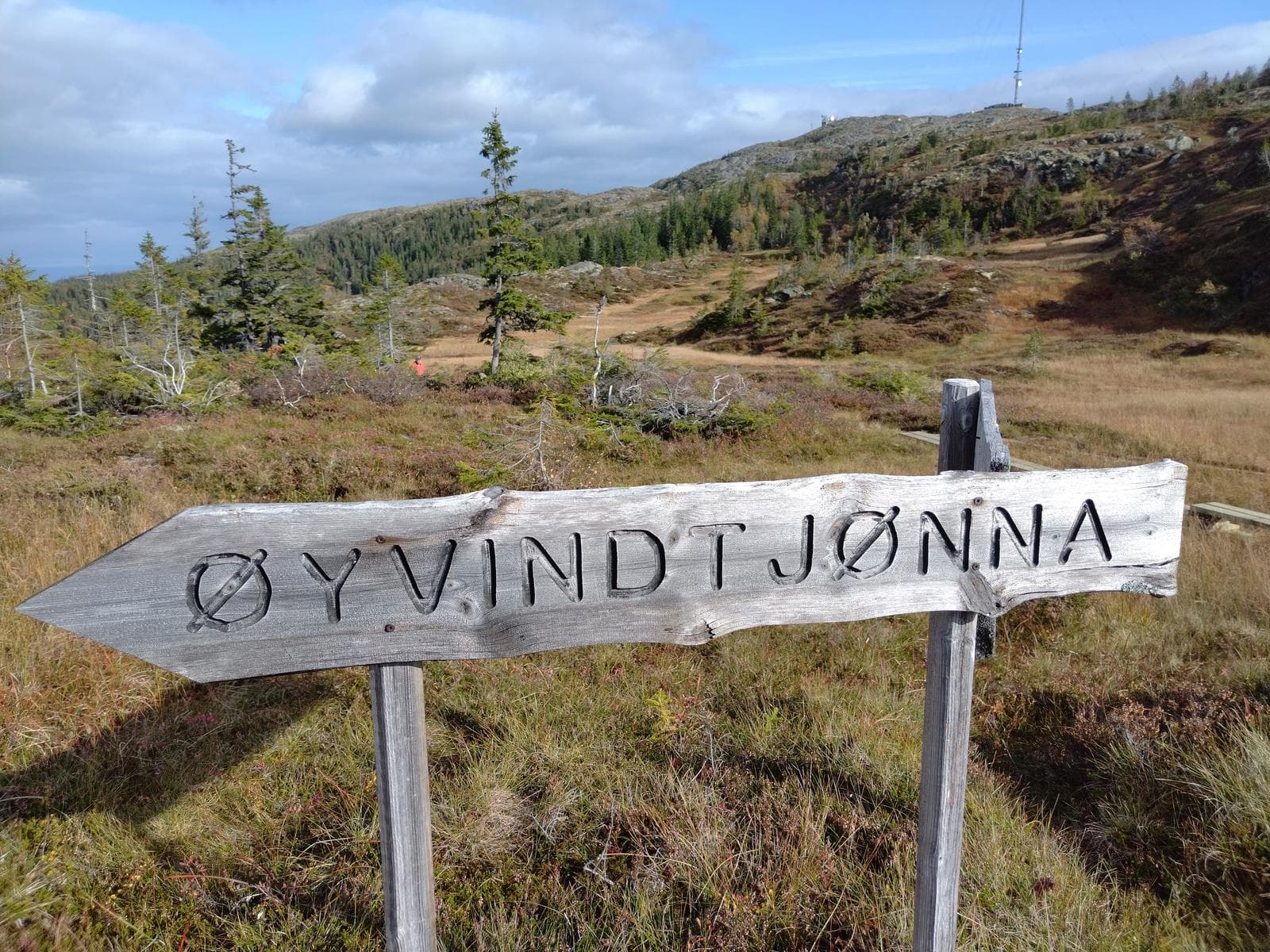 Øya vgs ryddet og merket pilegrimsleden fra Fremo til Øyvindtjønna