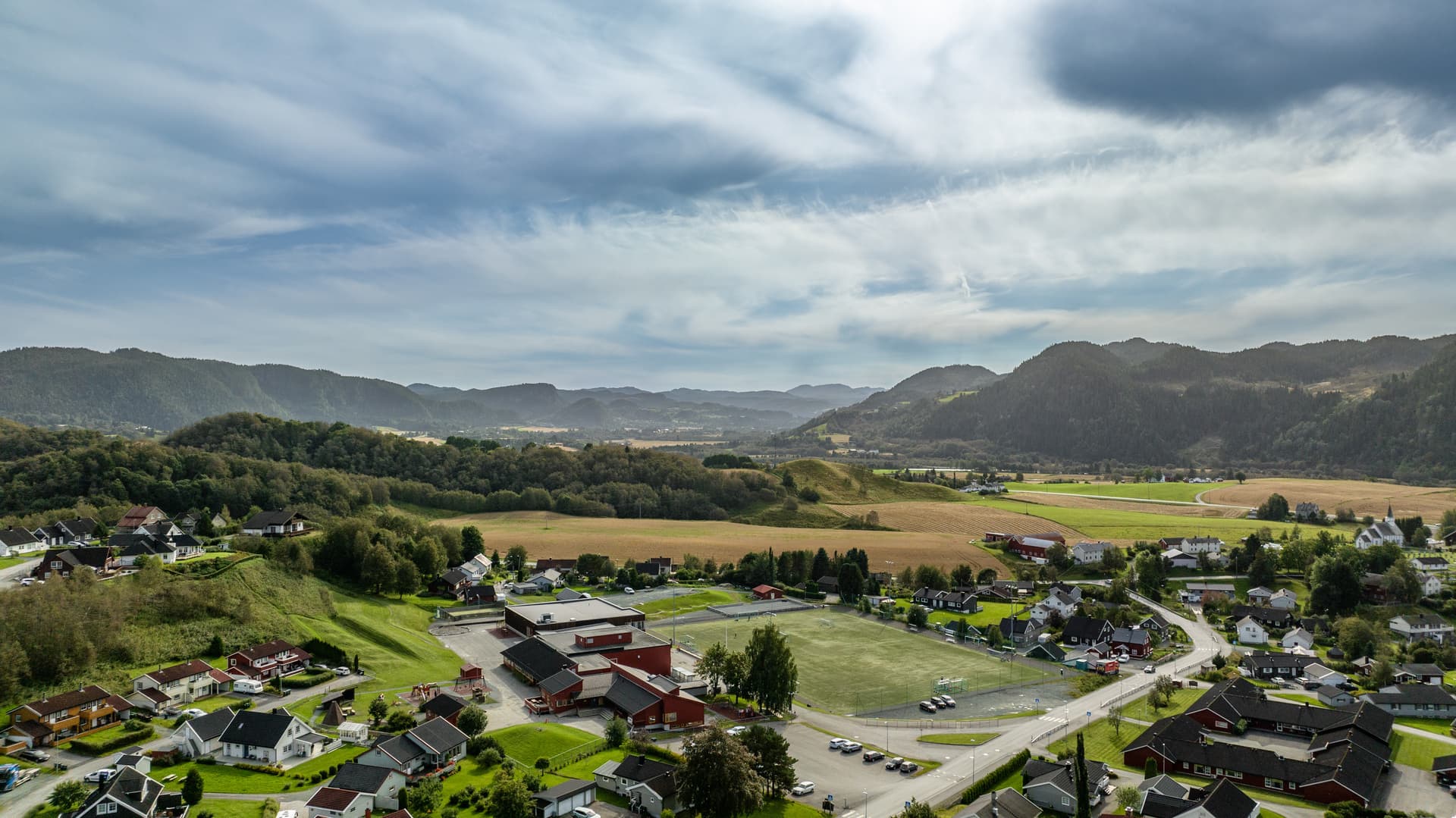 Ler: Flå skole og barnehage får ny løfteplattform
